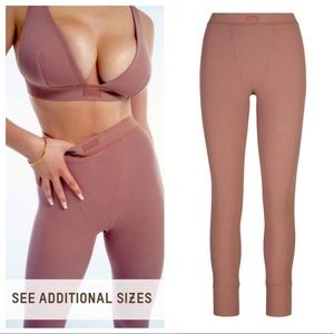 NWT SKIMS Ribbed Rose Clay Ribbed Leggings Sold Out Color Small